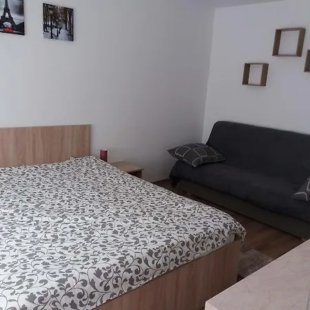 Appartement Garsoniera Maria à Turda Extérieur photo