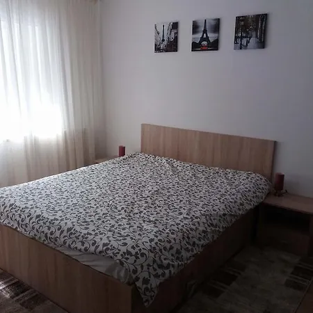 Appartement Garsoniera Maria à Turda Extérieur photo